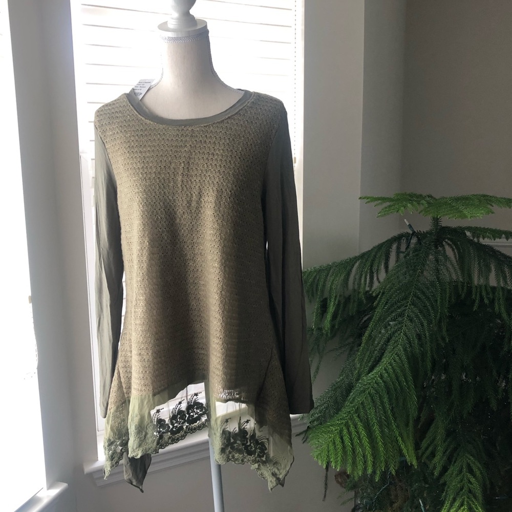 Suzanne Betro Green Lace bottom Tunic